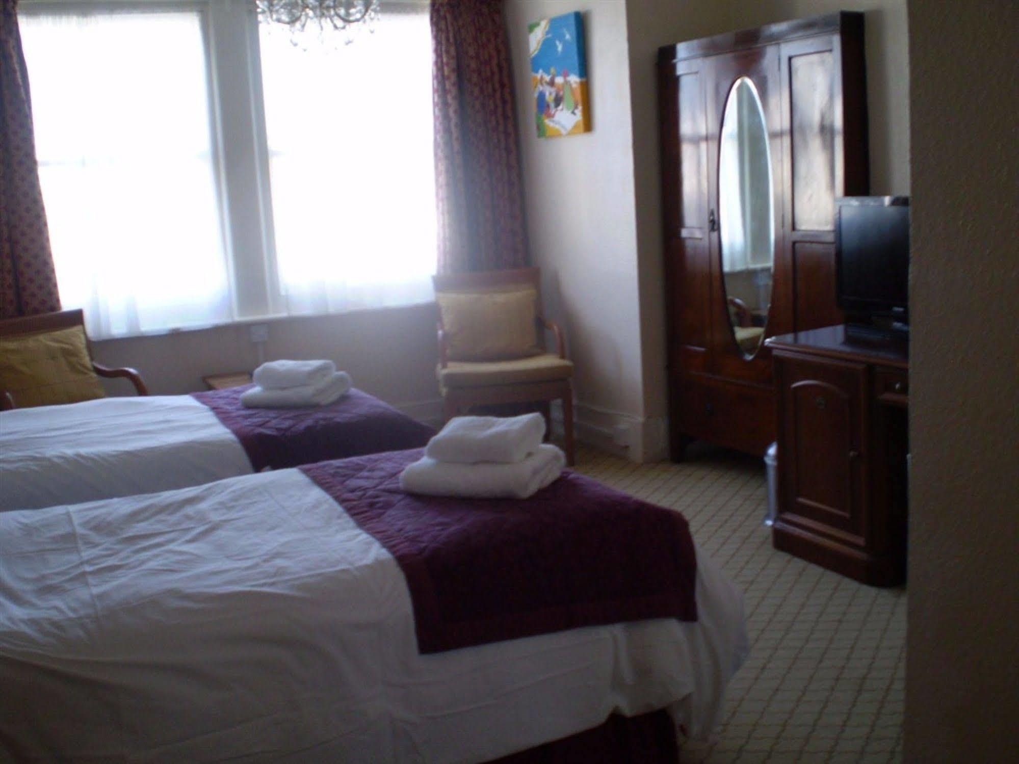 Park View Hotel Истбурн Экстерьер фото