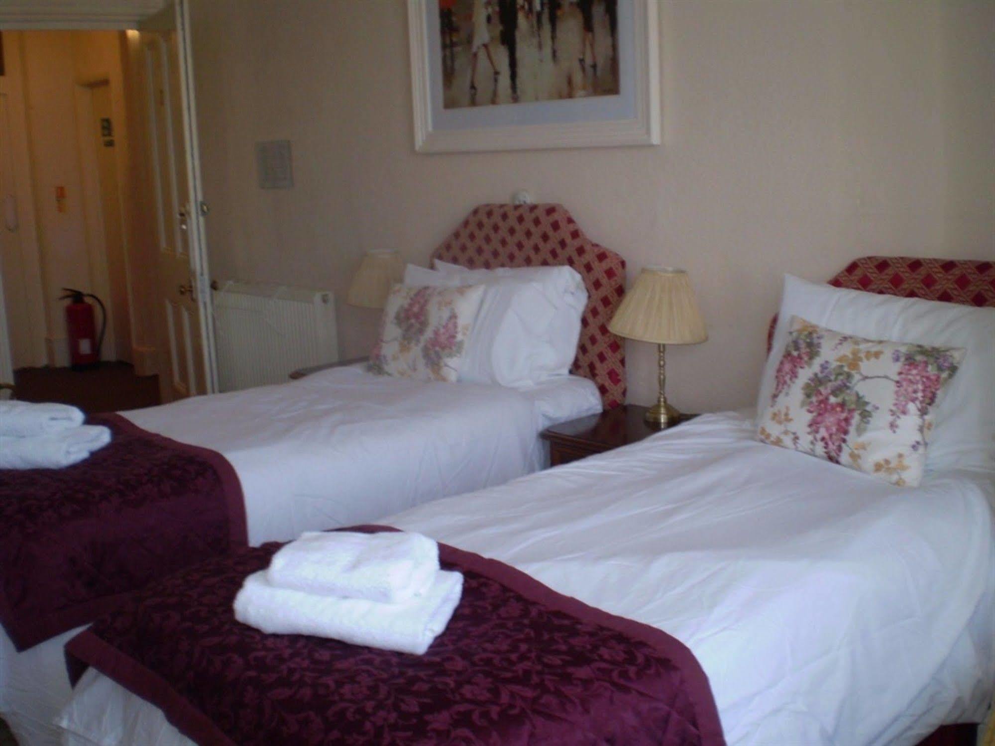 Park View Hotel Истбурн Экстерьер фото